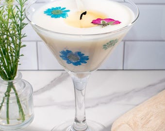 Wildblumen Martini Kerze, Cocktail Art, Meersalz und Orchidee, einzigartige Kerze, coole Kerze, Geschenk für Tochter, Dekor für Bar, Blumenkerze