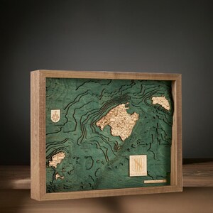 BALEAREN- 3D Holz Wandkarte 40.5 x 30.5 cm - In Handarbeit aus Naturholz gefertigt.