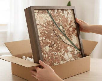 VIENNA - Handmade 3D wall map made of natural wood. 35 x 35 cm.