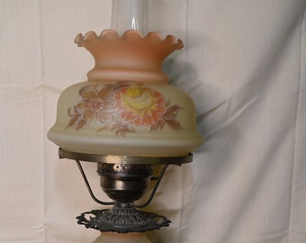 Vintage Quoizel Hurricane custard glass floral lamp
