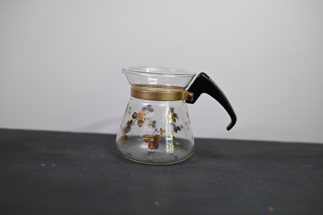 Vintage Pyrex Gold Syrup or Creamer Pourer - Etsy