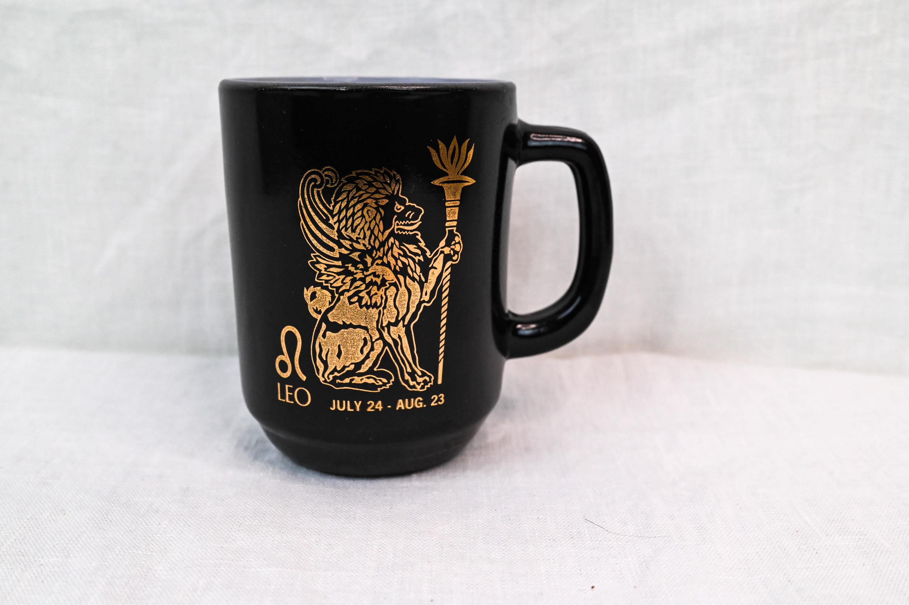 Vintage leo mug - Etsy 日本