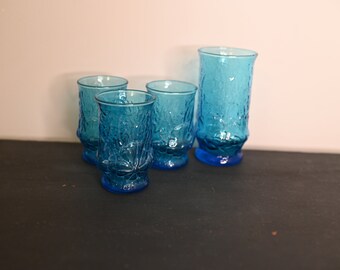 Vintage 1970s Anchor Hocking Rainflower Blue Glasses set of 4