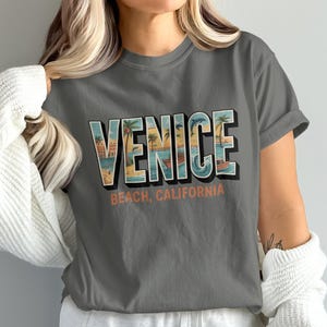 Venice Beach California Graphic Tee, Retro Venice Beach Shirt, California Vacation Souvenir, Vintage Cali T-Shirt