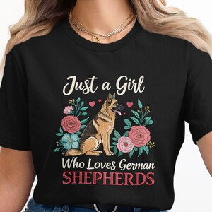 Just A Girl Who Loves German Shepherds And Christmas T-Shirt Just A Girl Who Loves German Shepherds And Christmas T-Shirt