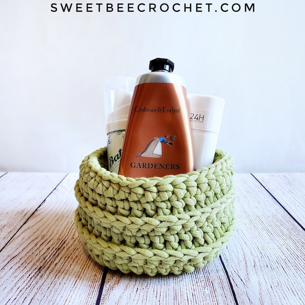 Sweet and Simple Crochet Basket (Crochet Pattern)