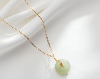 Natural Jade Necklace for Women, Minimalist 18K Gold Plated Jade Donut Necklace Dainty Good Luck Circle Necklace Gift for Her Mom Bridesmaid