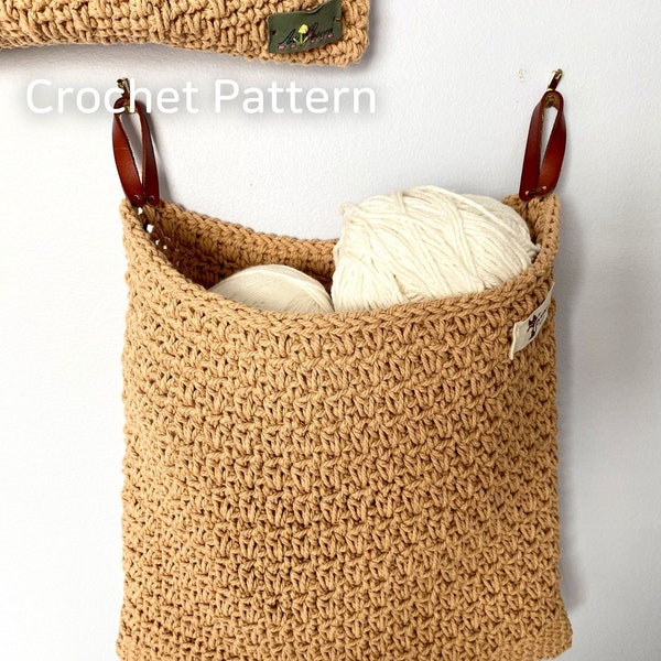 Wall Hanging Storage Bag Crochet Pattern (PDF file)