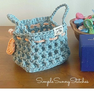 Valentine's Day Gift Pouch (Crochet pattern PDF file)