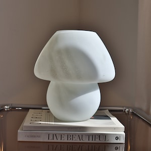 True Vintage 1980s glass lamp mushroom lamp mouth-blown