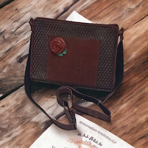 Leder Tragetasche, Umhängetasche bordeaux, Boho Vintage Ledertasche, Nubukleder Tasche, Geschenk für meine Frau, Handtasche