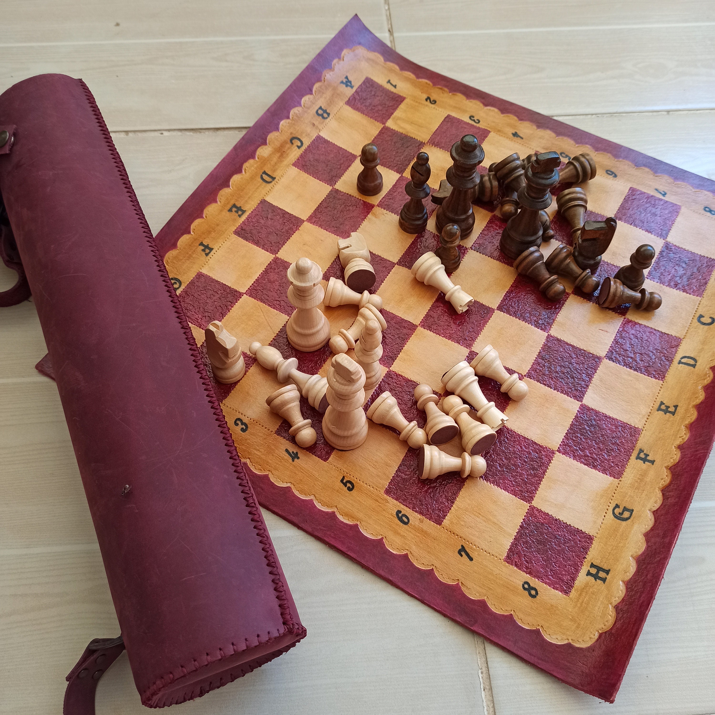 Leather Chess Board Roll, Chess Board International