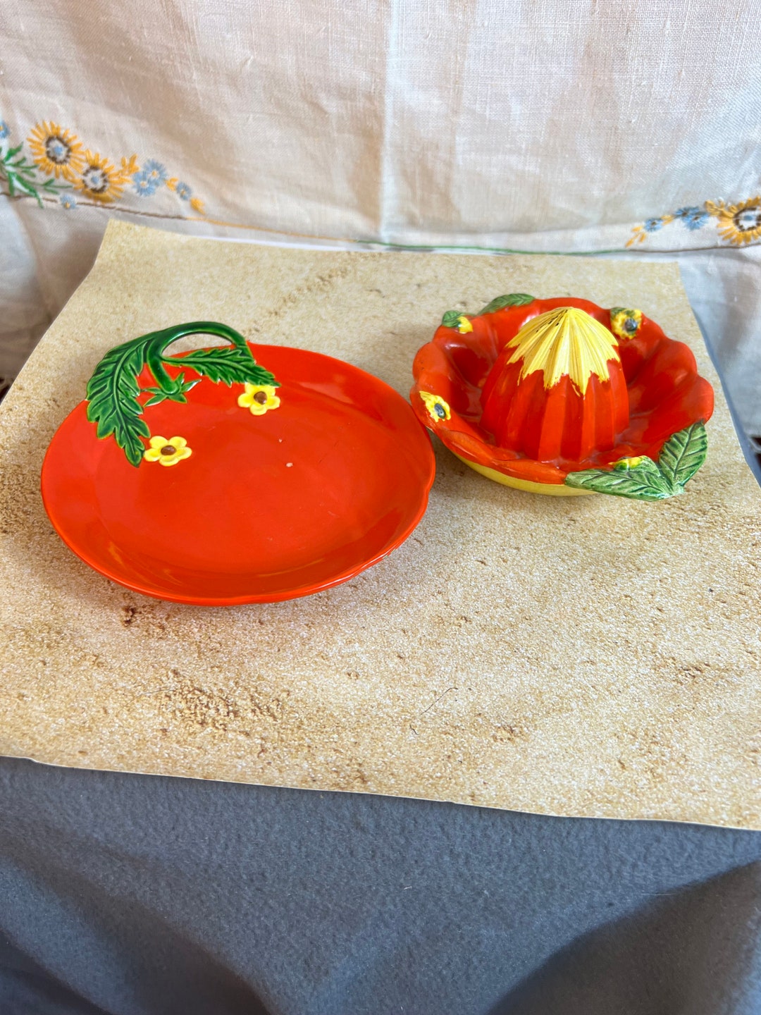 Vintage Citrus Juicer Strainer and Matching Plate Ceramic Flower Red