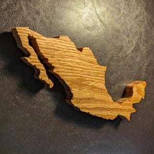 Mexico Magnet in Solid Oak