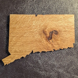 Rustic Connecticut Magnet in Solid Oak