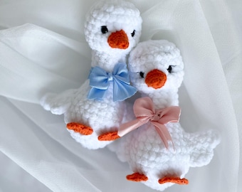 Goose Crochet Pattern: Velvet Plush Toy Tutorial (PDF Pattern)