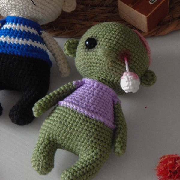 Crochet pattern, zombie pattern, Halloween,  creepy cute crochet, monster pattern