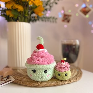 amigurumi cake pattern, cute crochet cake, plush cake amigurumi pattern, cake crochet pattern, CheeryBearies