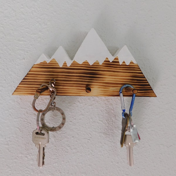 Mountain Peaks Keychain Holder Organizer, Key Holder, Wall Key Holder