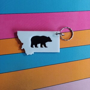 Montana Keychain Hiking Souvenir Travel Gift Key  Keychains, Camping Keychain Birthday Gift, Unique Gift  Montana Shaped keychain