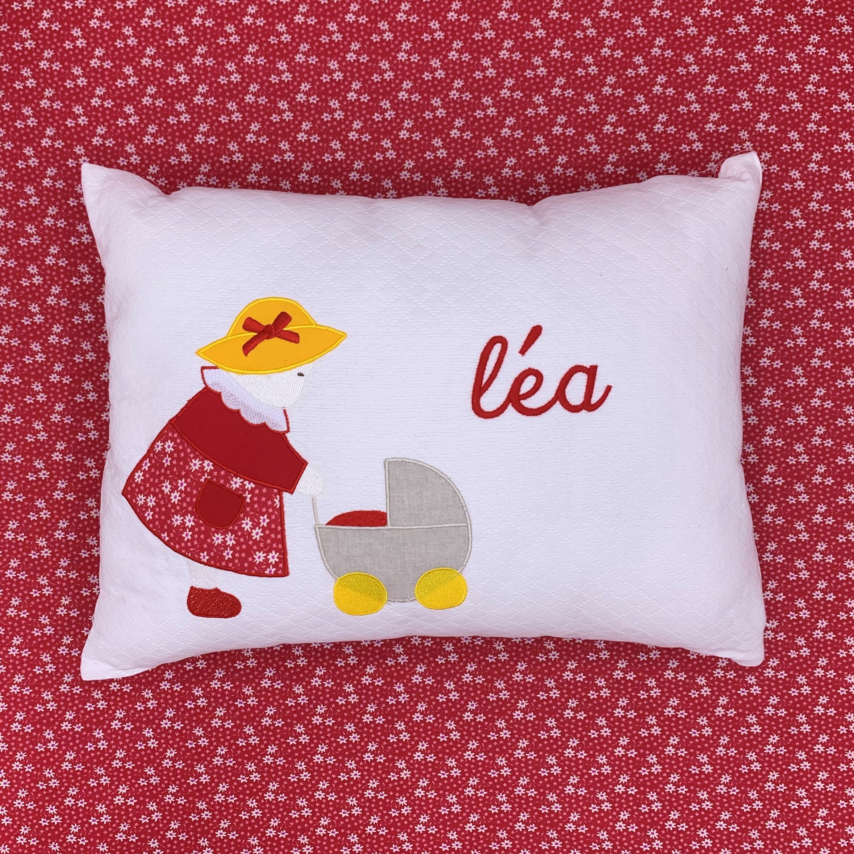 Coussin Personnalise De Filles Etsy France