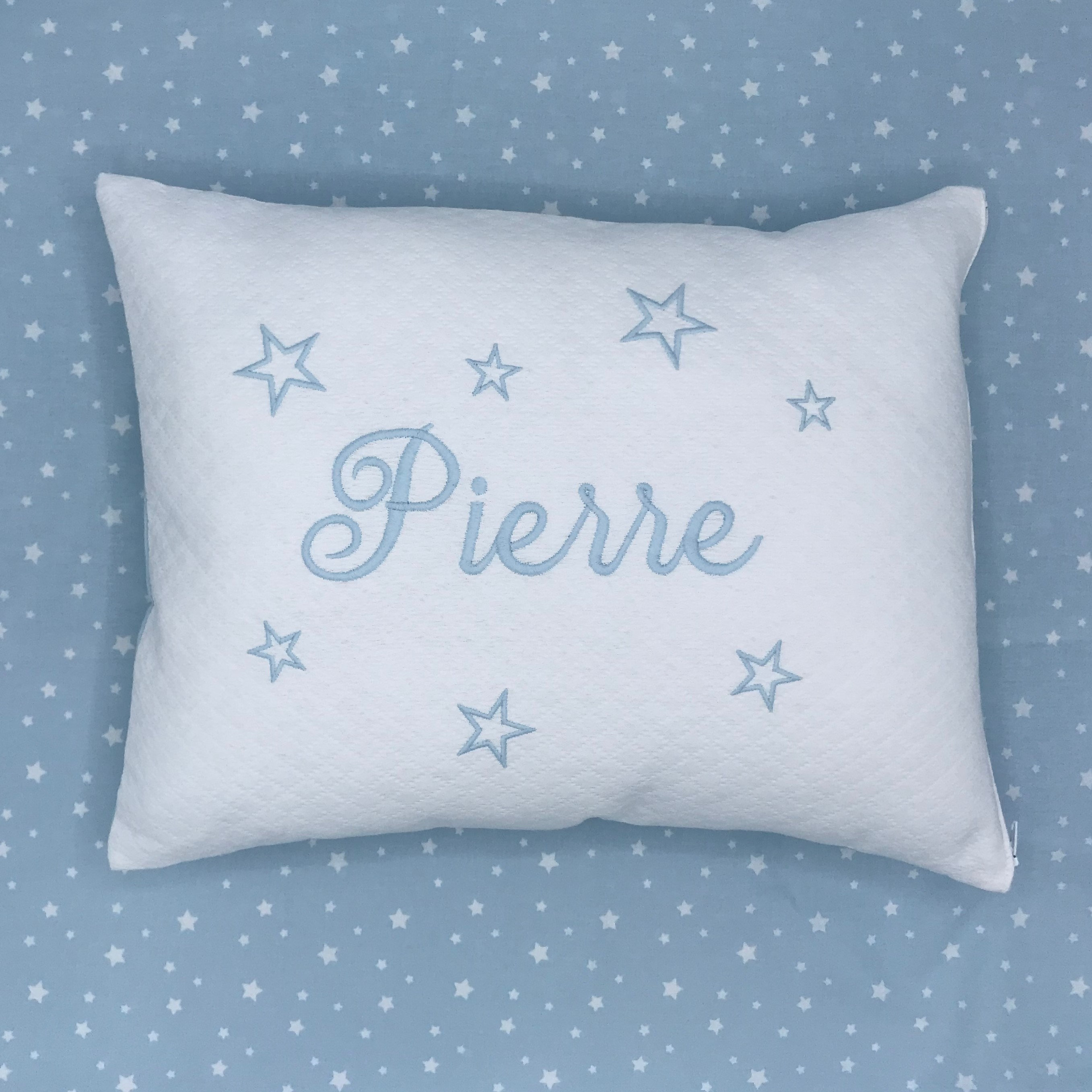Coussin Brodé Personnalisé - Étoiles Ciel