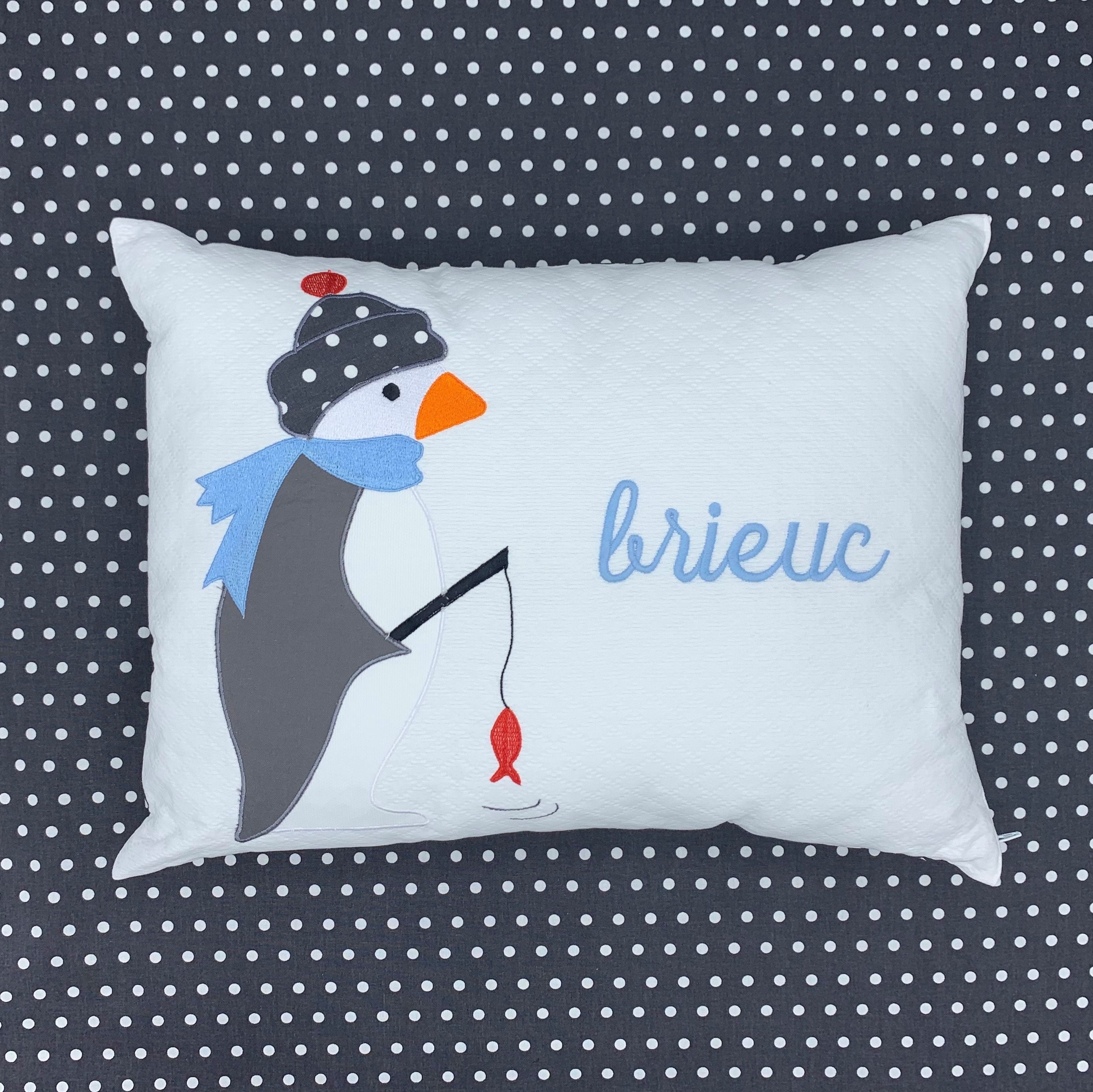 Coussin Brodé Personnalisé - Pingouin
