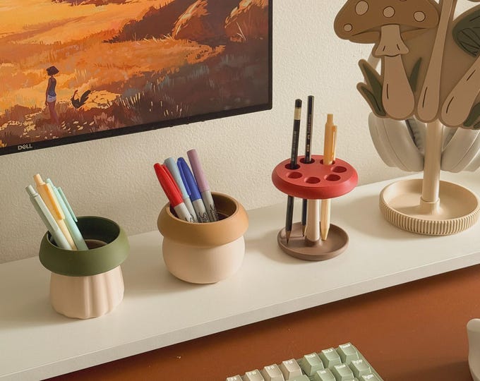 Mushroom Pen Pot – Cottagecore / Forestcore Cozy Desk Organizers