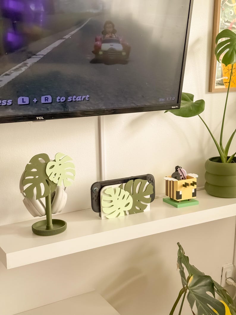 Housse Monstera pour Nintendo Switch/Switch 2 - Rehaussez la configuration de votre bureau avec du charme image 3