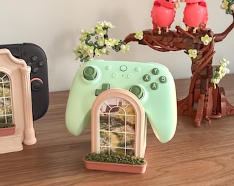 Cozy Garden Window | 3-in-1 Pen Pot, Controller Holder & Phone Stand