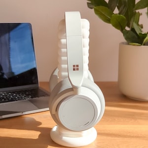 The Cloud Headphone Stand Bring Your Cozy Desk Setup to New Heights image 9