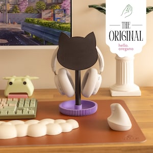 Cat Headphone Stand - Elevate Your Desk Setup with Some Charm