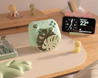 Monstera | 3-in-1 Pen Pot, Controller Holder & Phone Stand