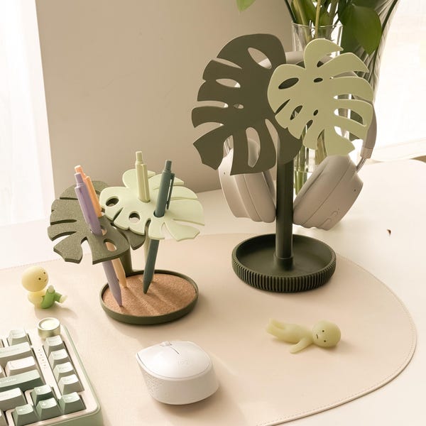 Monstera Pen Holder: Two-Tone Green Cozy Desk Organizer