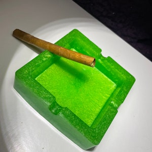 Square epoxy resin ashtray