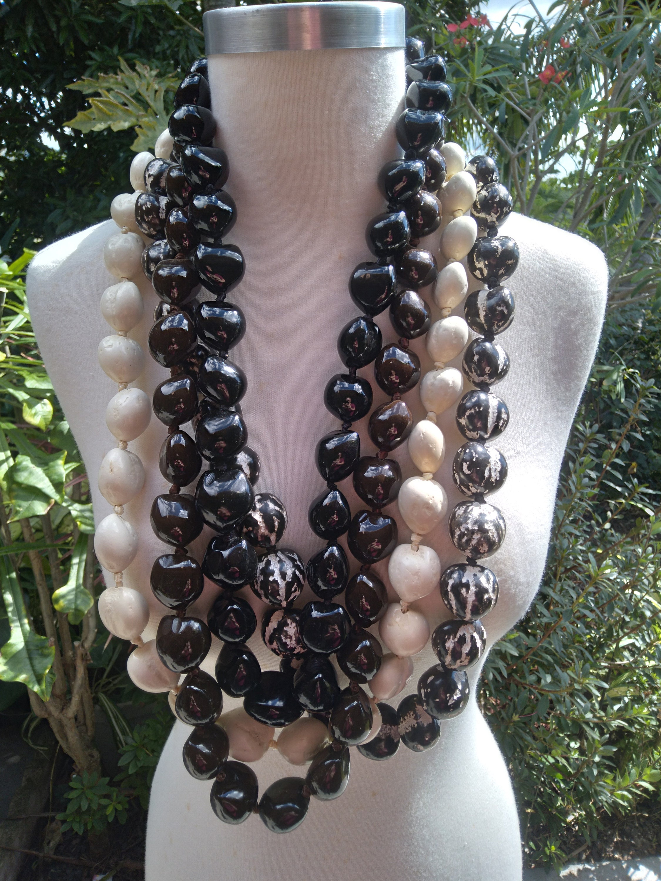 NEW Kukui Nut Lei Necklace Hawaiian Wedding Luau Graduation Basic