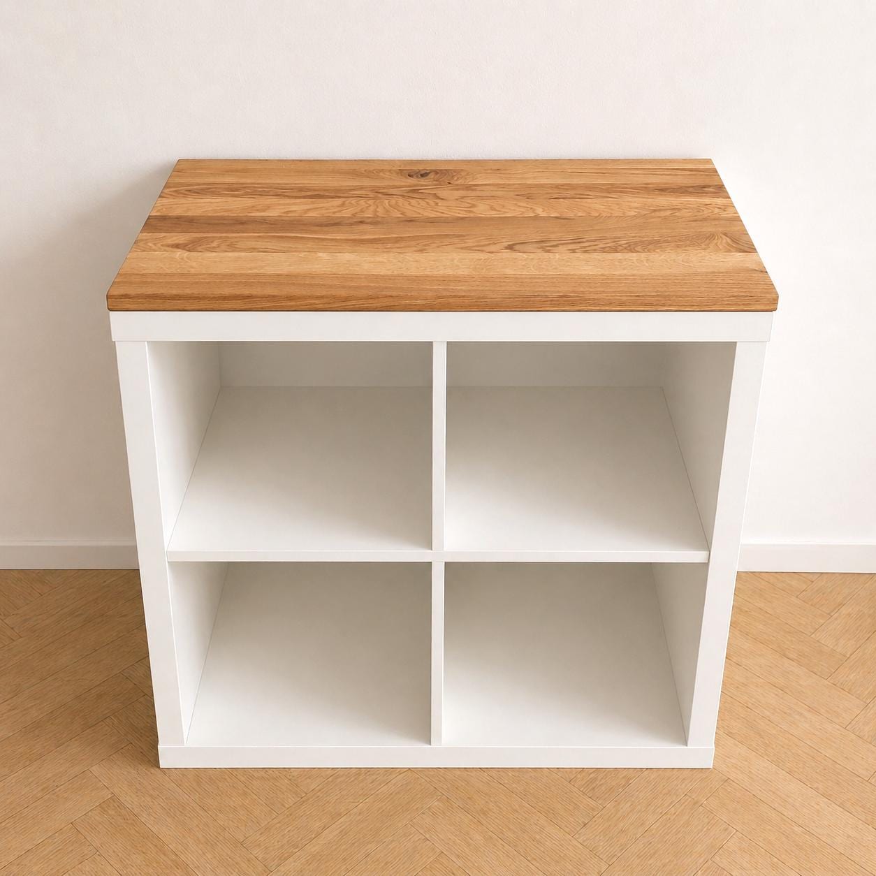 IKEA Kallax用オーク無垢材カバーパネル。カスタムメイドの木製カバー