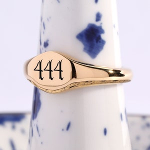 Anillo con inicial, anillo con sello, regalo de cumpleaños personalizado para el mejor amigo, anillo para mujer, anillo con letra inglesa antigua personalizada, regalo de joyería para ella