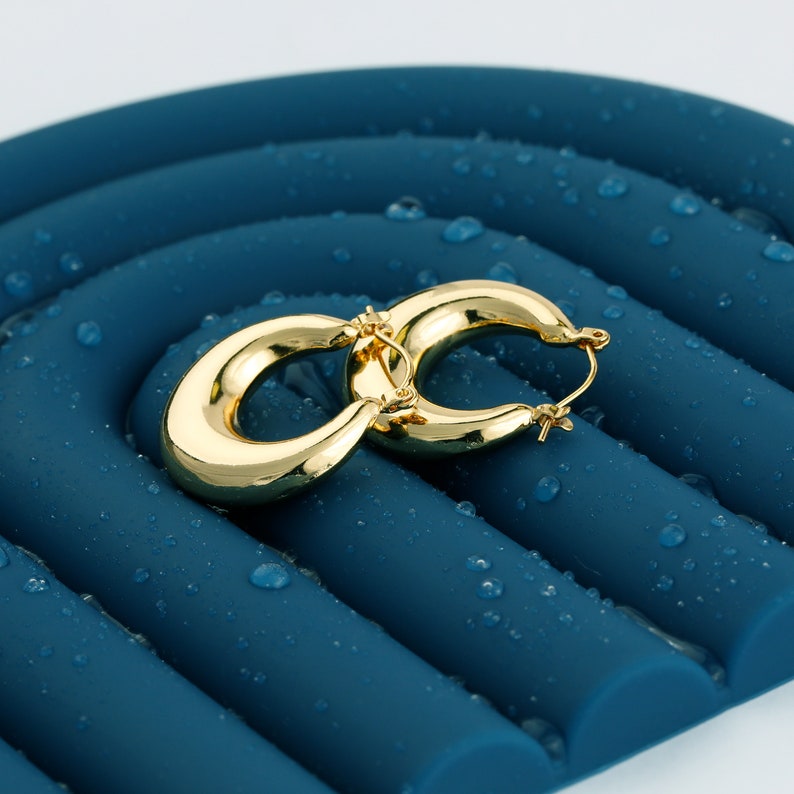 gold Oval hoop earrings gold puff lightweight