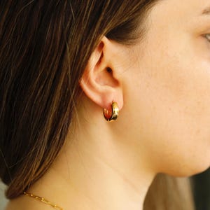 Small Thick Hoop Earrings, Lightweight Huggie Hoops Chunky Earring 14k Gold Plated