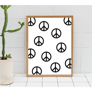 Black and White Peace Sign Print / Hippie Decor / Digital Download - Etsy