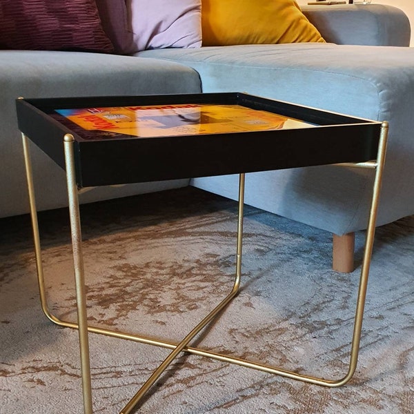 Retro cool vintage VHS video coffee table side table Beistelltisch Couchtisch for living rooms Wohnzimmer Born in the 80s