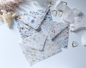 Transparente Briefumschläge Wildblumen handgemacht aus Transparentpapier in A6 • Einladung Verpackung • Briefumschlag Hochzeit
