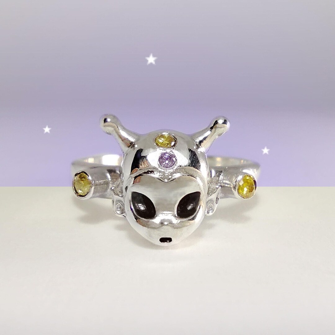 Alien Chic Doll Ring/ Funny Cute Jewelry/ Fantastic Creature/ Cyberpunk ...