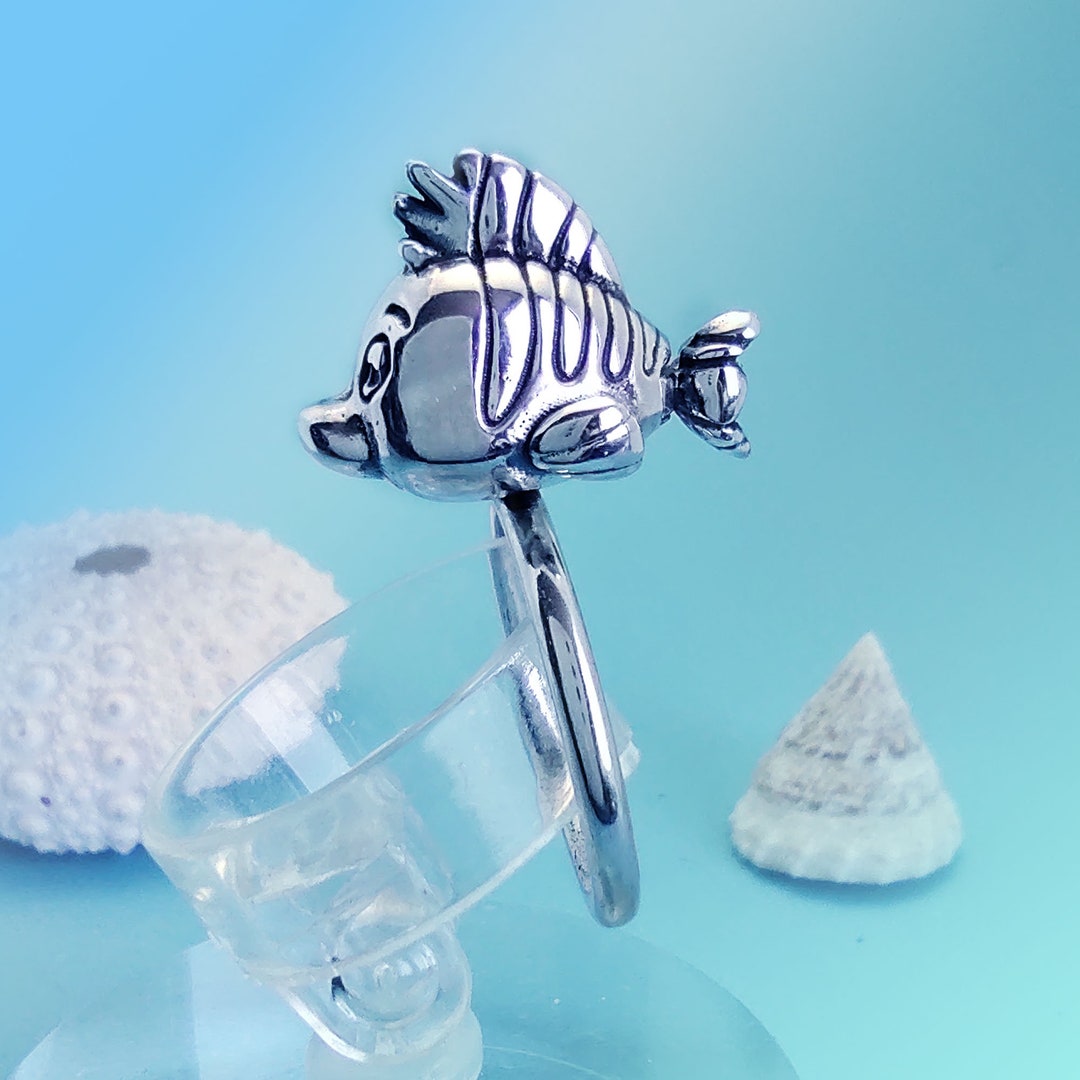 Flounder Little Mermaid Ring With Mobile Tail/ Funny Sea Jewelry/ Cute 90s Vintage Toys