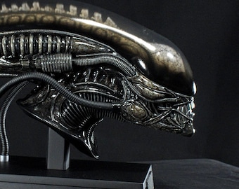 Alien Big Chap Head – Original Author's Resin Sculpture - Etsy