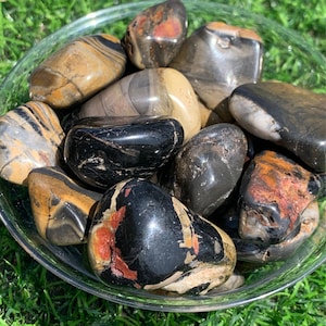 Black Onyx Tumbled Stone