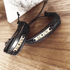 PULSERA CON NOMBRE DE PAREJA / Pulsera con fecha de aniversario de pareja / Pulseras de pareja personalizadas / Regalos para pareja / Pulsera de cuero para parejas