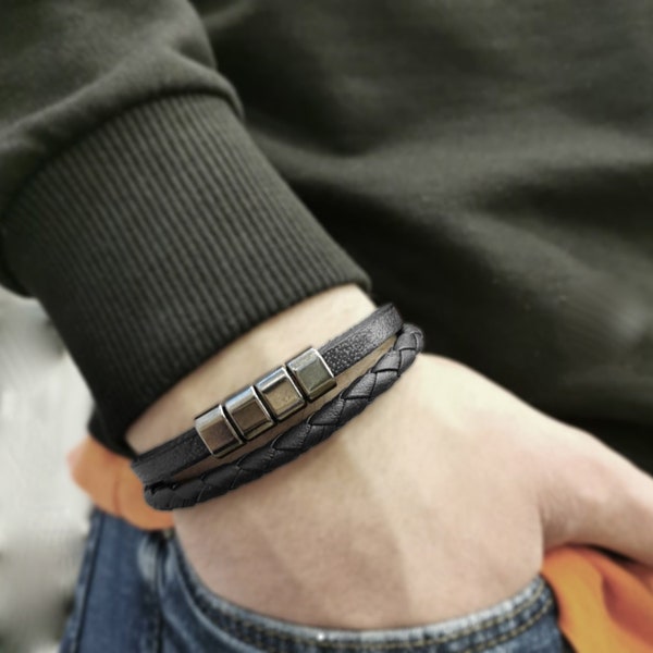 PERSONALISIERTE Echtes Leder Armband für Männer - Unisex Freundschafts Armband Geschenke, Individueller Herren Schmuck.