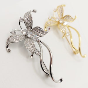 WEDDING BROOCH, Mother&#39;s Day Gift, Rhinestone Brooch, Silver Wedding Brooch, Gold Bridal Sash, Brooch Bridal Belts